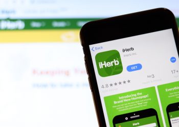 הנחות, מבצעי ענק, חוות דעת שוטפות ושירות לקוחות זמין: הכירו את אתר הקניות אונליין Iherb שמושך אליו יותר ויותר ישראלים!